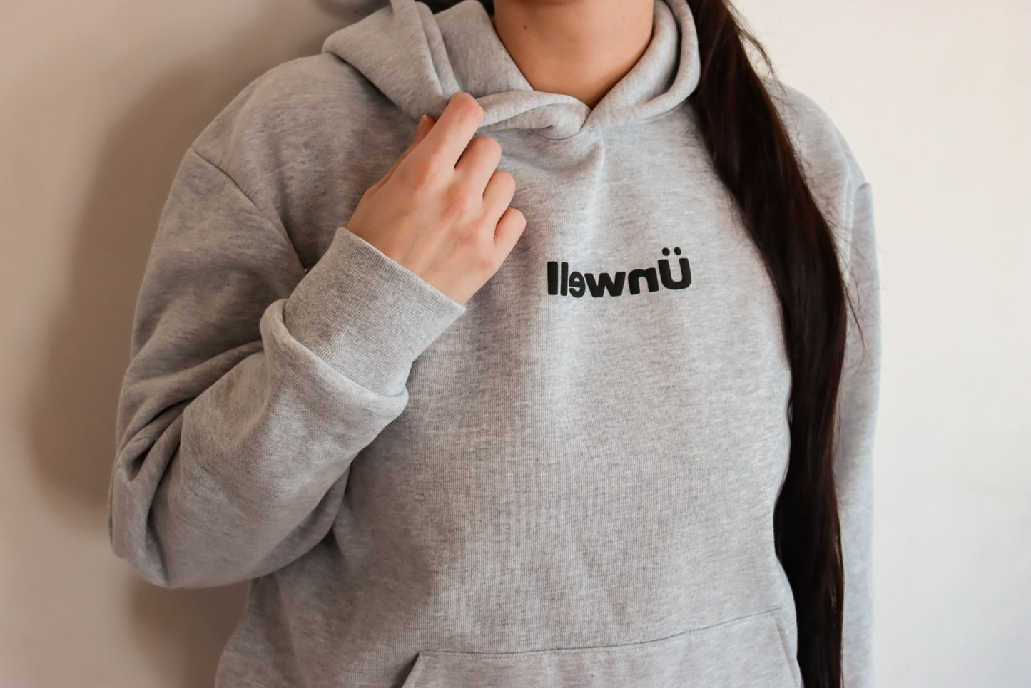 llewnÜ Happy Hoodie