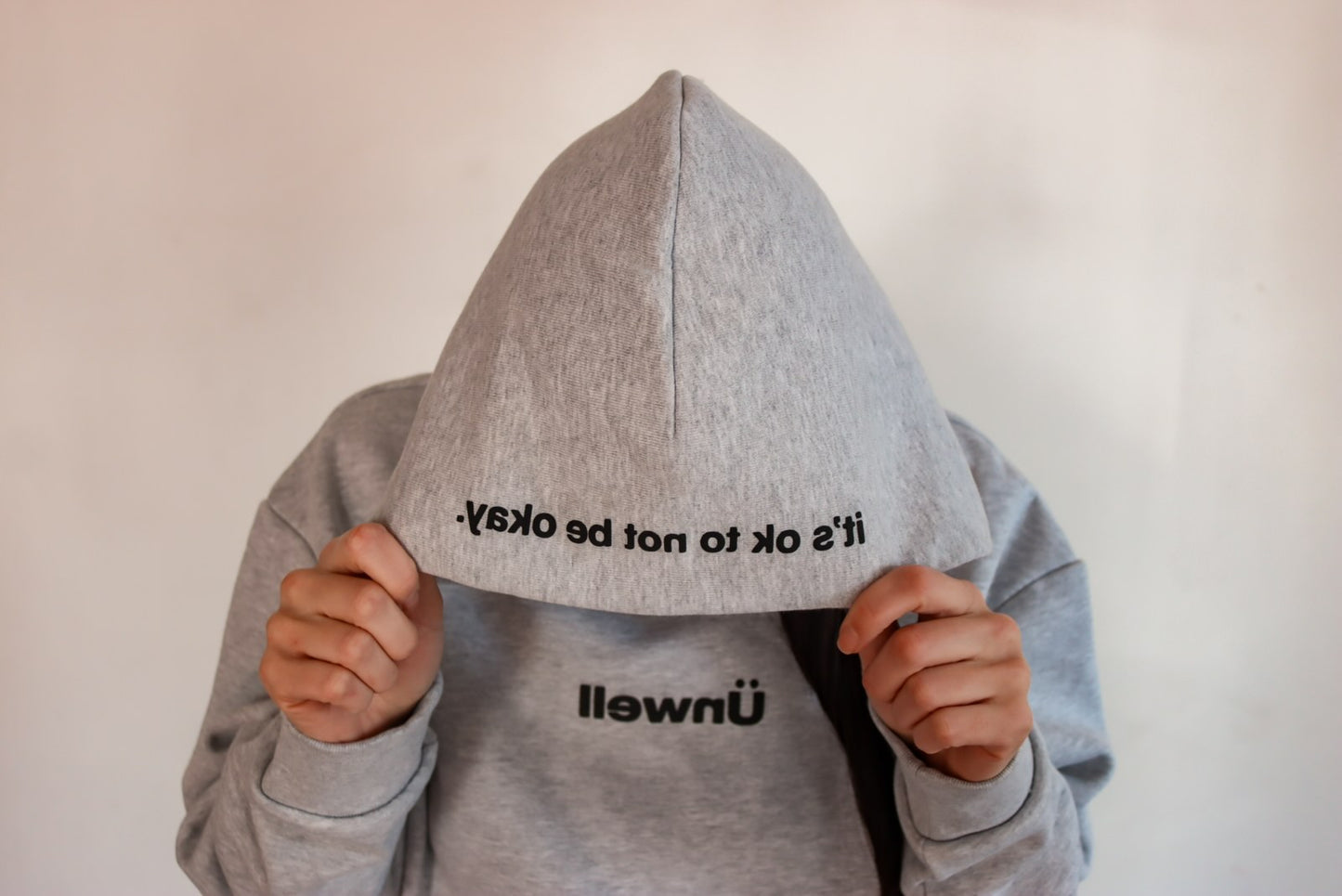 llewnÜ Happy Hoodie